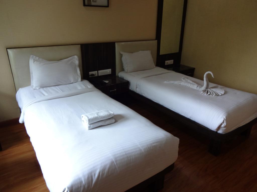 Sheetal International Rain Basera Rāipur Quarto foto